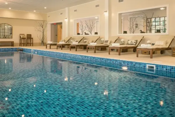 Vermont hotel indoor pool