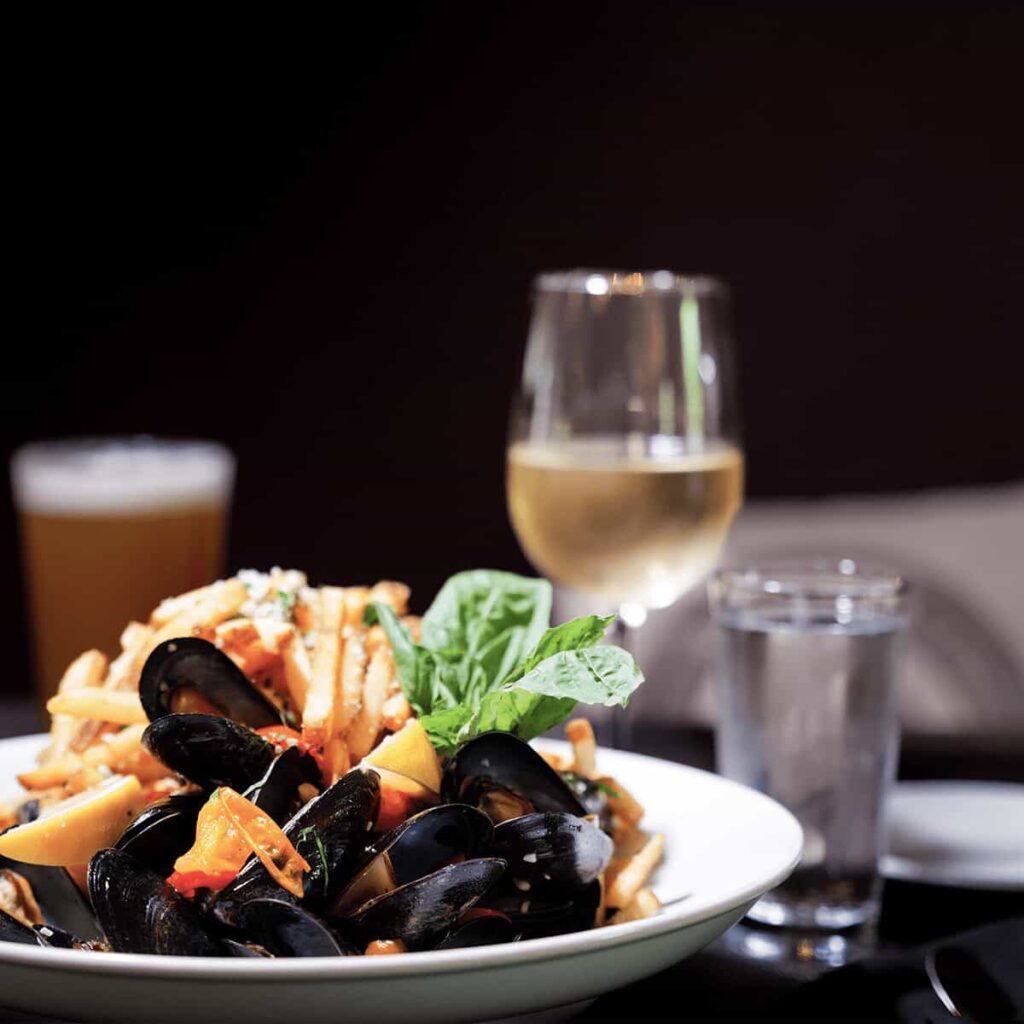 mussels and white wine